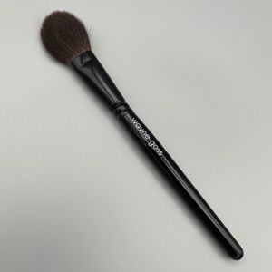WAYNE GOSS Brush 02 Powder Brush